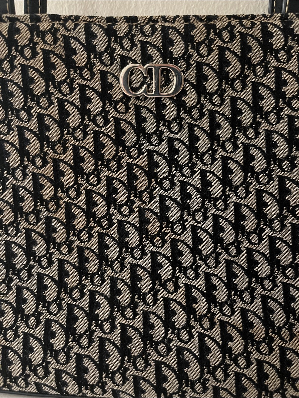 Christian Dior Black & White Monogram Shoulder Bag - Picture 4 of 12